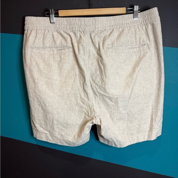 Abercrombie & Fitch Tan Flat Front Summer Shorts cotton and linen blend - Picture 5 of 12